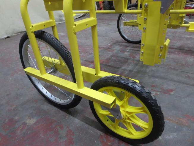 トンネル支柱打込機 SU-180 写真５