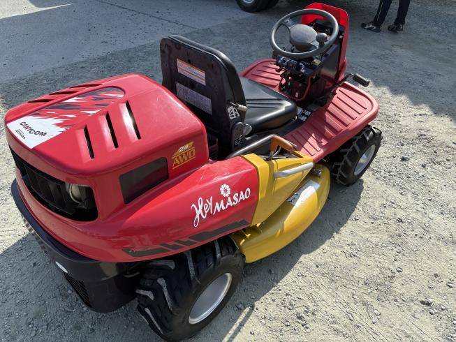 乗用草刈機 CMX2404 写真11