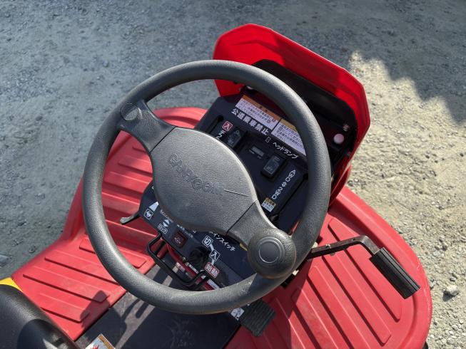 乗用草刈機 CMX2404 写真３