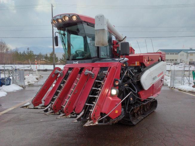 ヤンマー コンバイン 写真