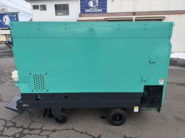 自走式給餌機 EF2040 写真４