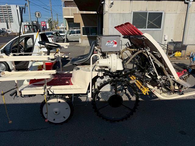 田植機 RJ4 写真３