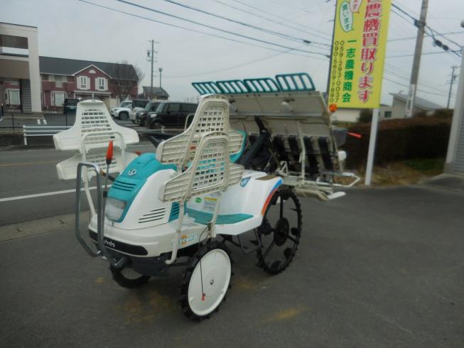 クボタ 田植機 写真