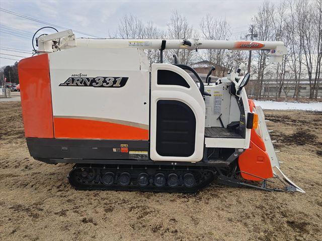 コンバイン ARN331 写真２