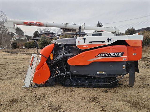 コンバイン ARN331 写真４
