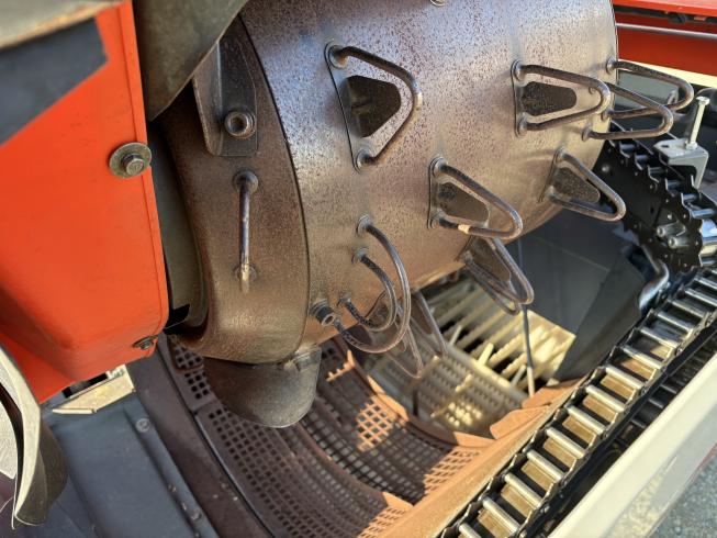 コンバイン ER213 写真３