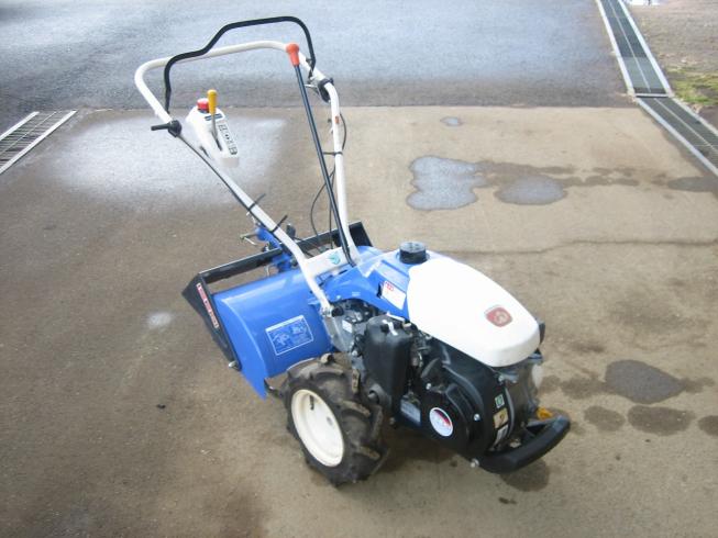 イセキ 耕運機 写真