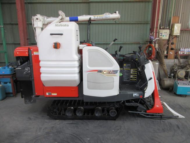 コンバイン ER215-SPGW 写真４