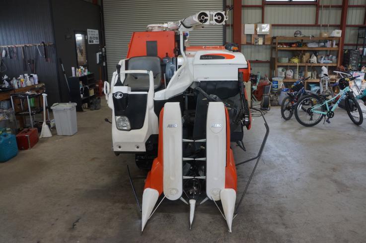 コンバイン AR218 写真３