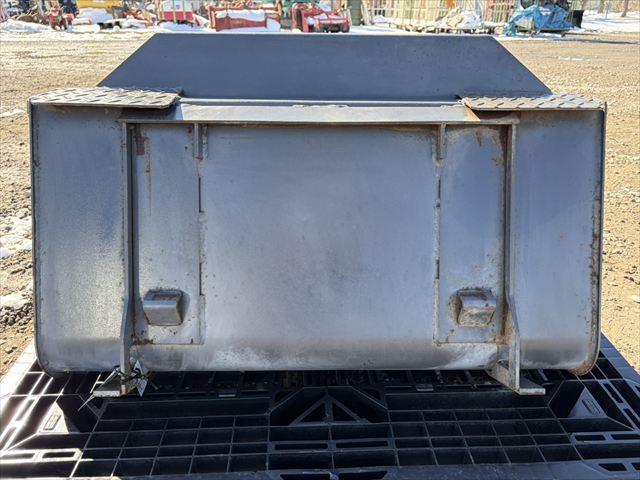 バケット 不明 写真４