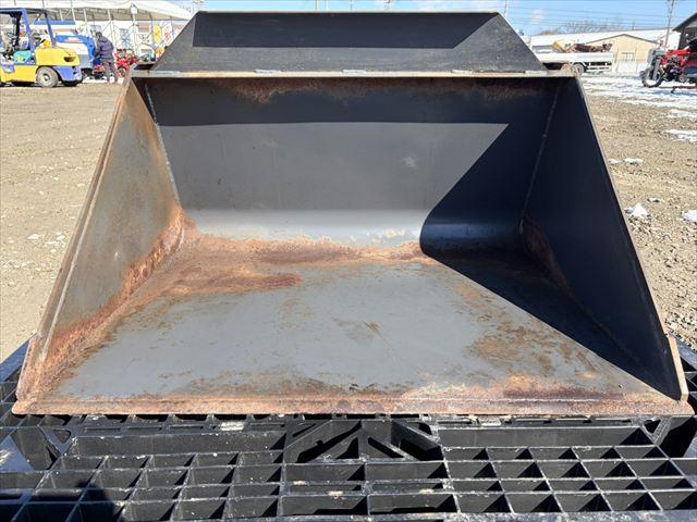 バケット 不明 写真２