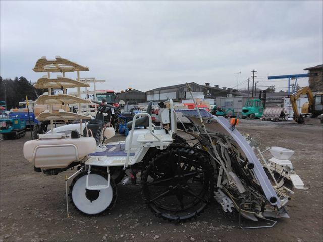 田植機 LE80D 写真３