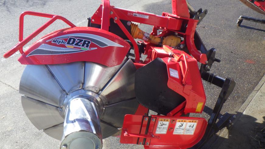 ニプロ 畦塗機 写真