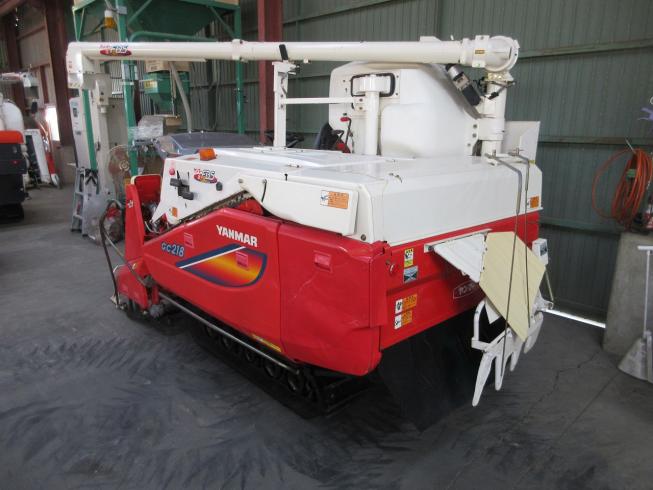 コンバイン GC218G 写真６