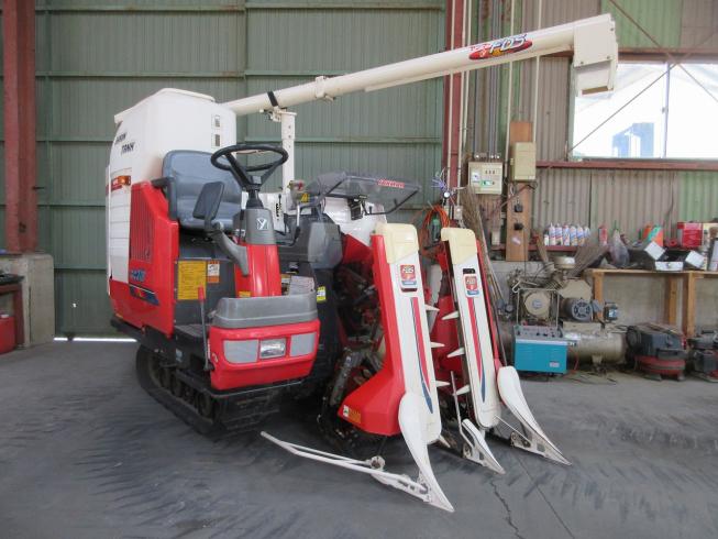 コンバイン GC218G 写真２