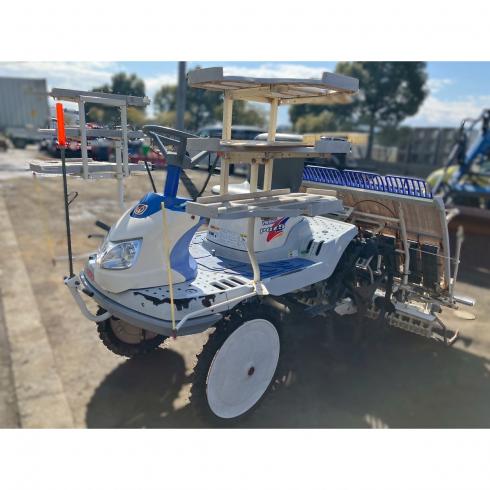 イセキ 田植機 写真