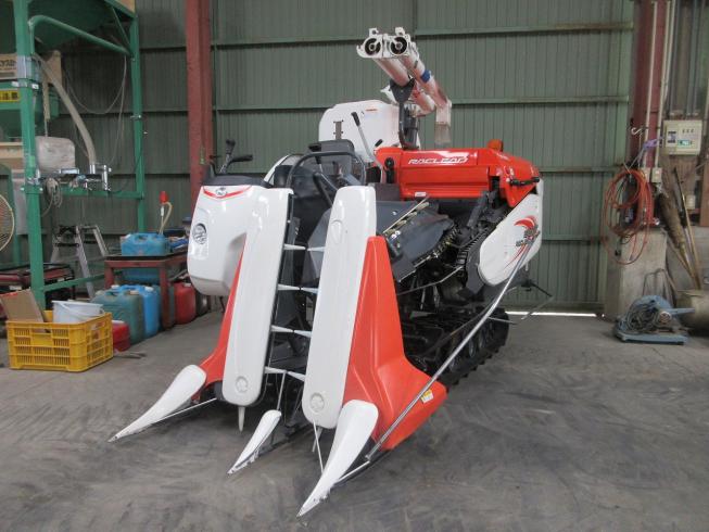 クボタ コンバイン 写真