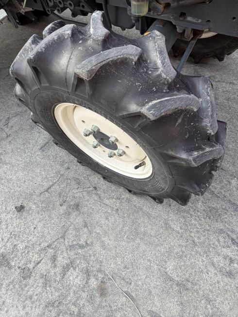 トラクター NB21SPMARF4 写真６