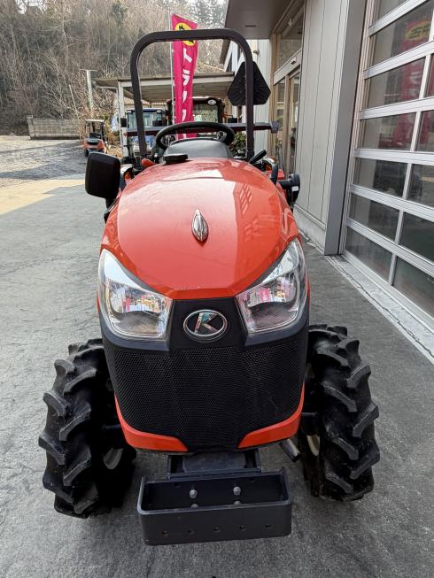 トラクター NB21SPMARF4 写真２