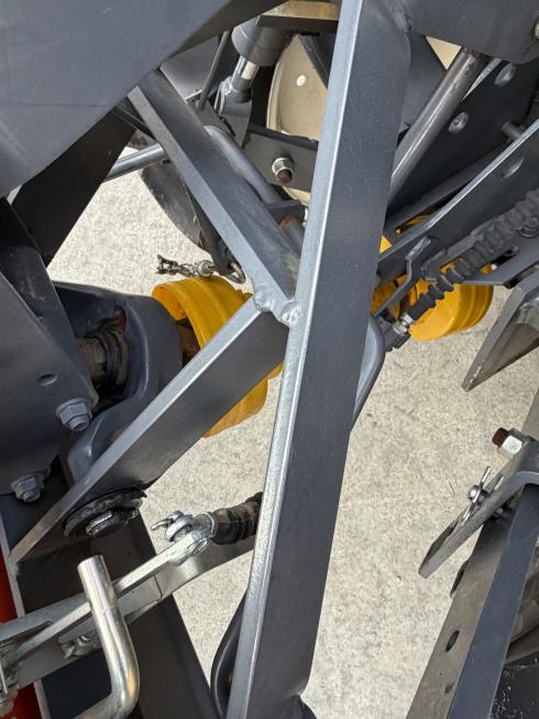 トラクター NB21SPMARF4 写真７