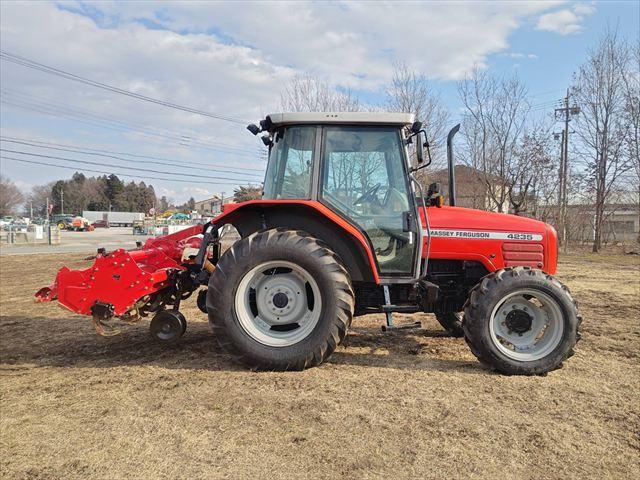 トラクター 4235 写真２