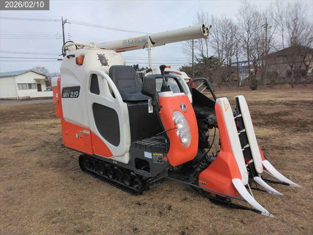 クボタ コンバイン 写真