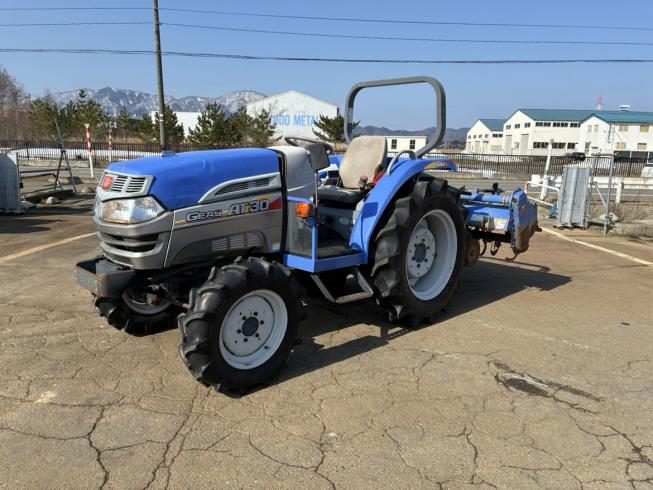 イセキ トラクター 写真