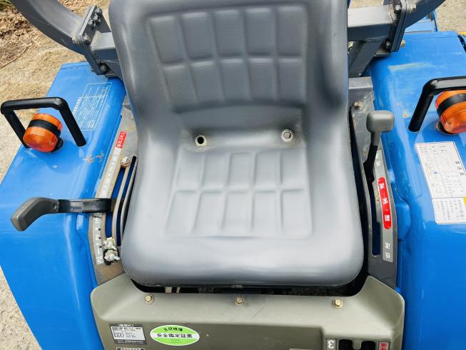 トラクター TM17 写真３