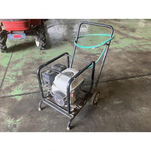 丸山 エンジン式高圧洗浄機 写真