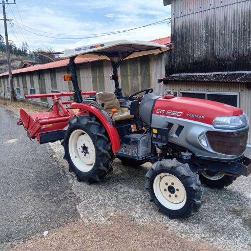 トラクター EG220 写真２