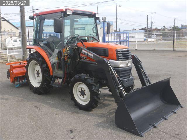 クボタ トラクター 写真