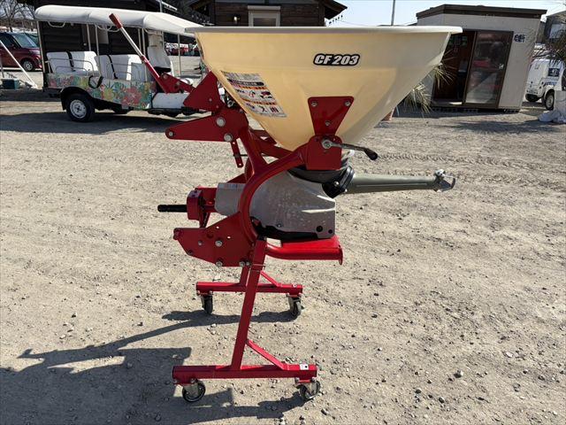 ブロードキャスター CF203 写真４