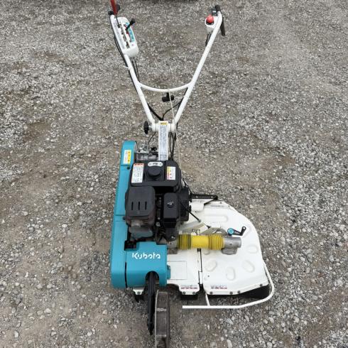 畦草刈機 GC603R  写真２