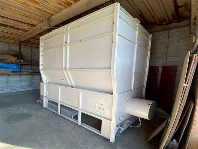 穀物乾燥機 RE20 写真３