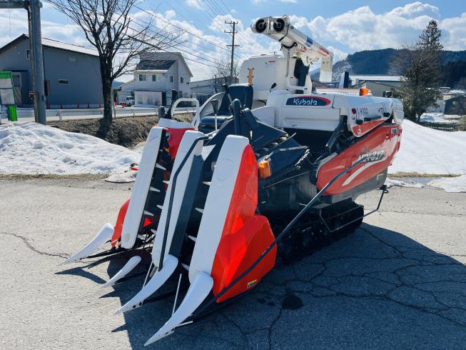 クボタ コンバイン 写真