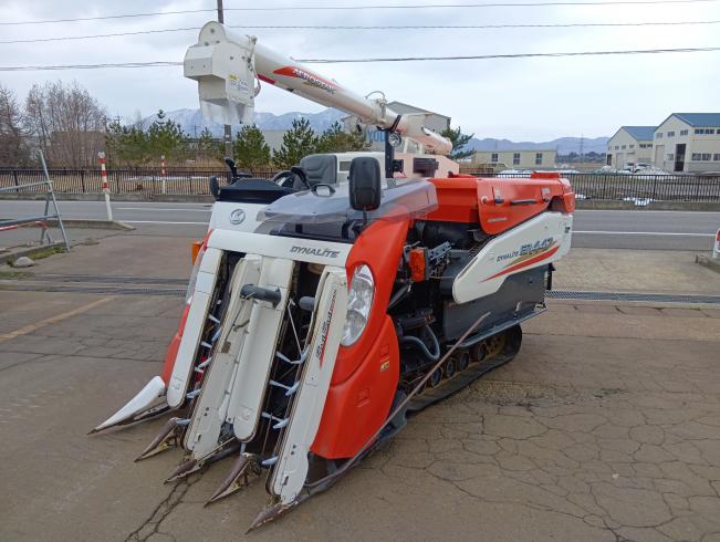 クボタ コンバイン 写真