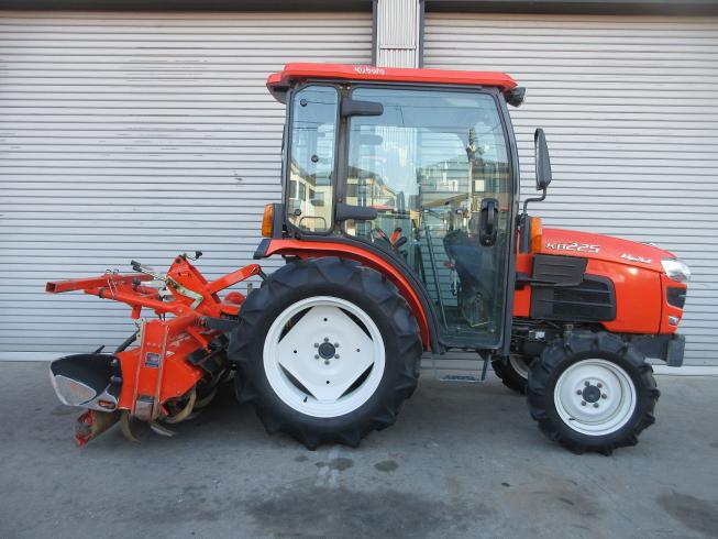 トラクター KB225F 写真４