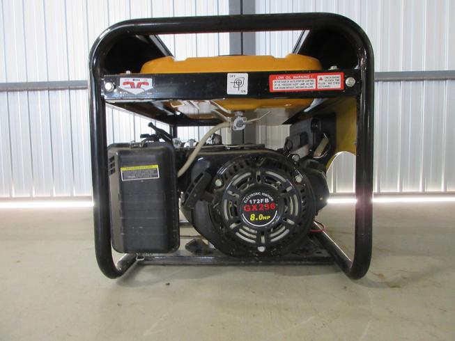 発電機 MVGH-0802 写真７