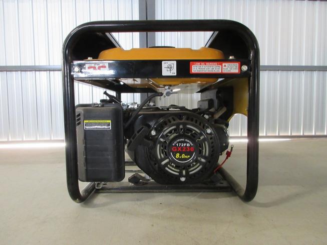 発電機 MVGH-0802 写真７