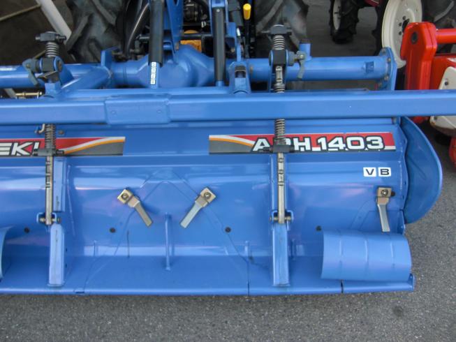 トラクター TH213-QA14VD  　 フル装備！ 写真８