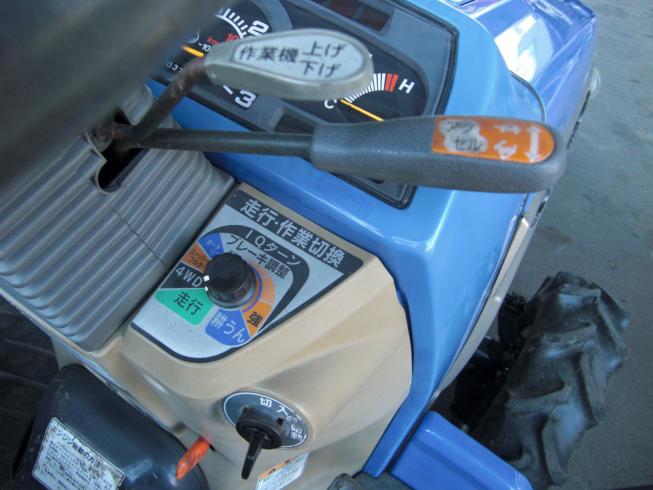 トラクター TH213-QA14VD  　 フル装備！ 写真５