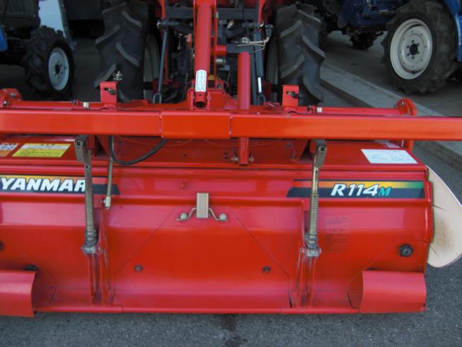 トラクター AF118L-VPUS4　　フル装備！ 写真６