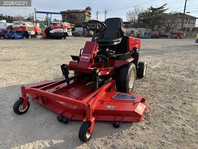 TORO フロントモア 写真