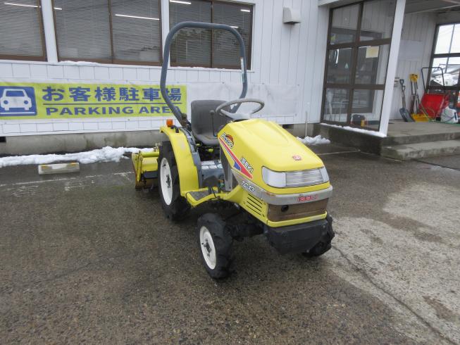 イセキ トラクター 写真