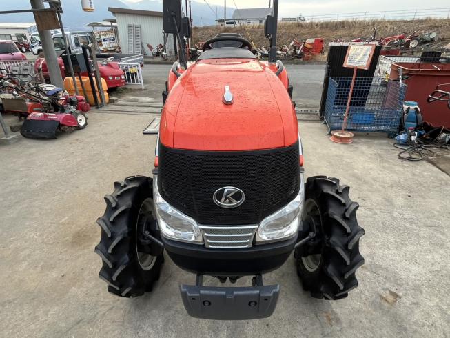 クボタ トラクター 写真