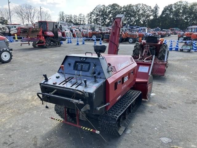 除雪機 KZ1132D 写真４