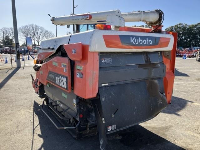 コンバイン AR326 写真３