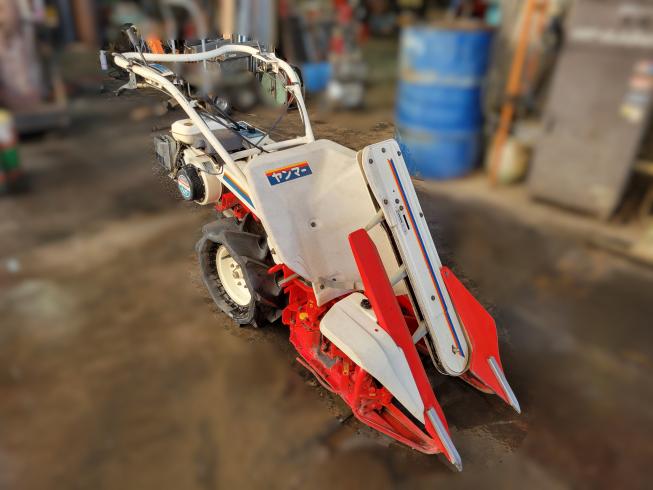 ヤンマー バインダー 写真