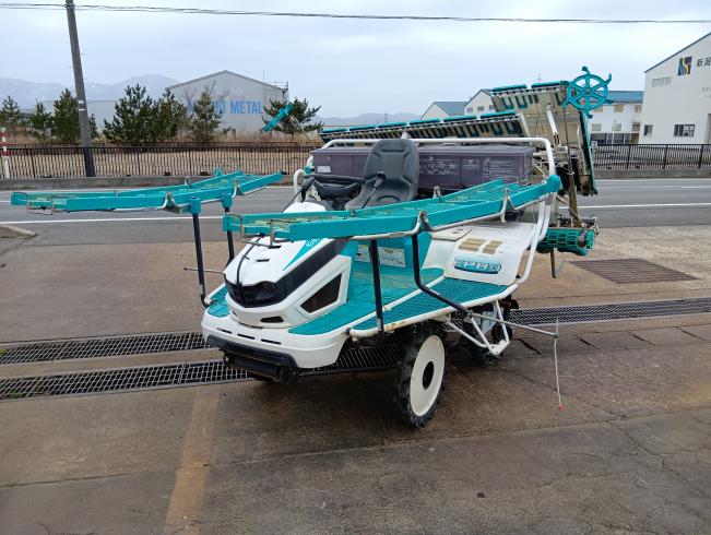 クボタ 田植機 写真