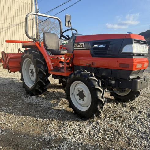 クボタ トラクター 写真